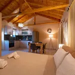 Chrysanthi Apartment