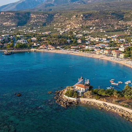 Apartment Chrysanthi *