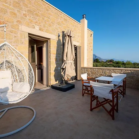 Apartment Chrysanthi *