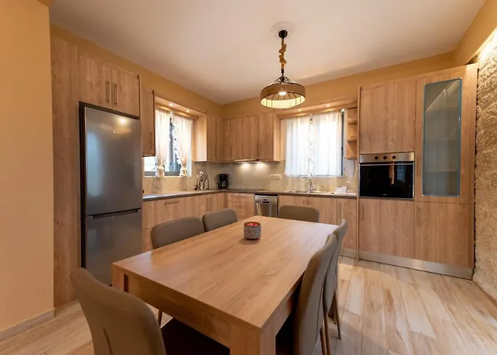 Chrysanthi Appartement *